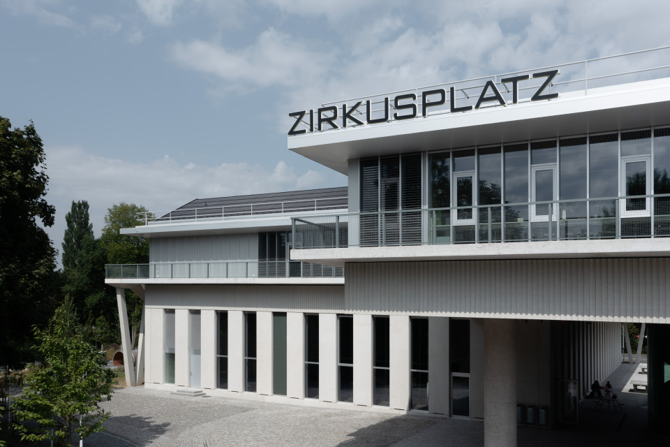 Schule Zirkusplatz